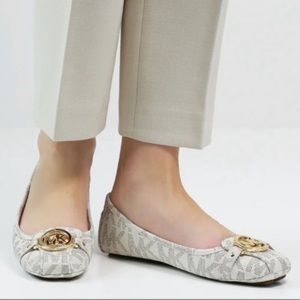 Michael Kors Vanilla Fulton Logo Loafer flats